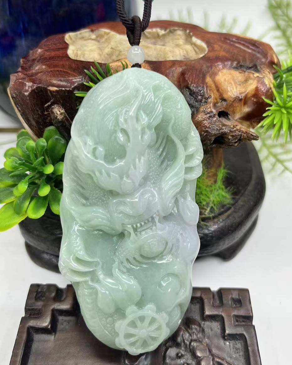 龙行天下