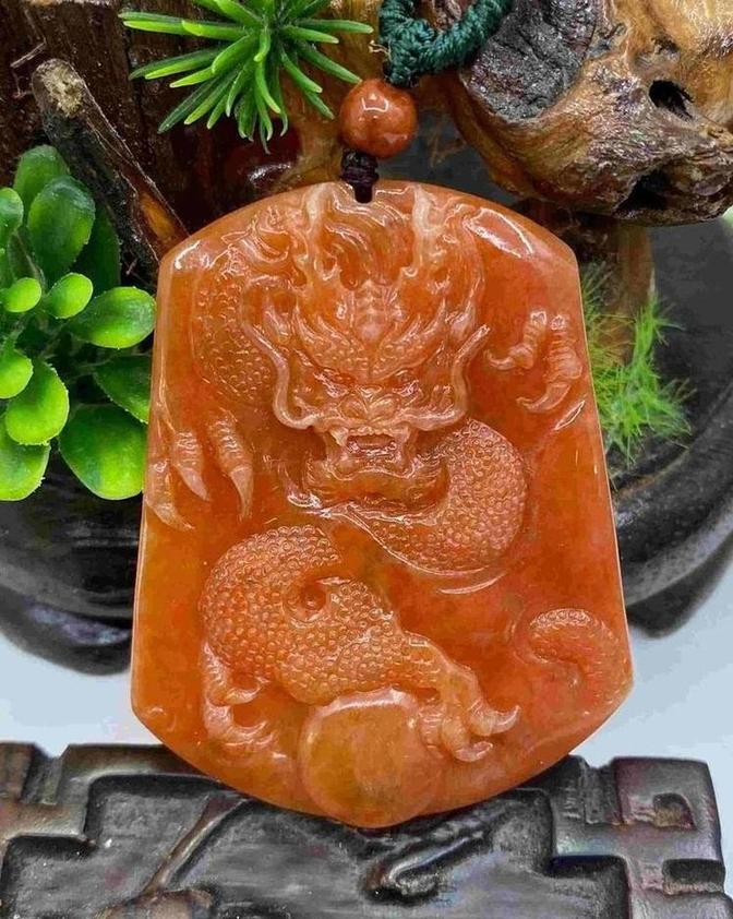 龙行天下