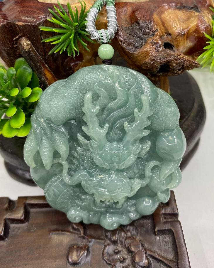 龙行天下