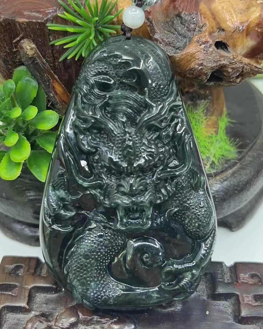 龙行天下