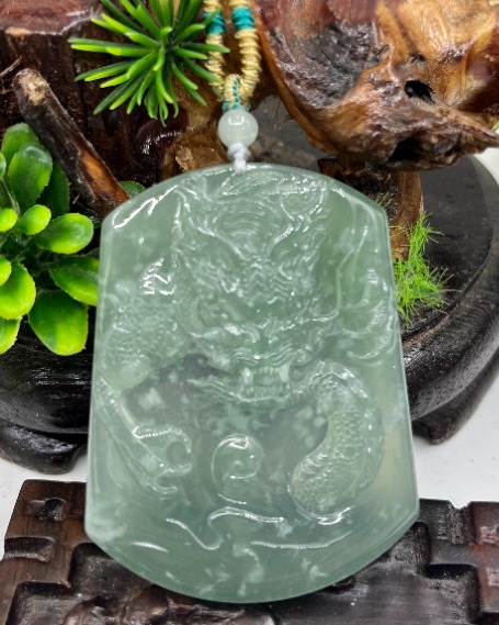 龙行天下