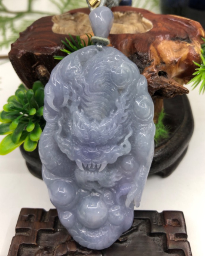 龙行天下
