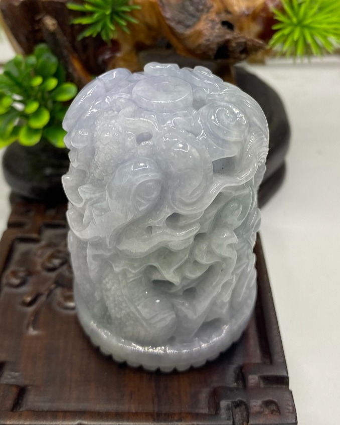 龙行天下