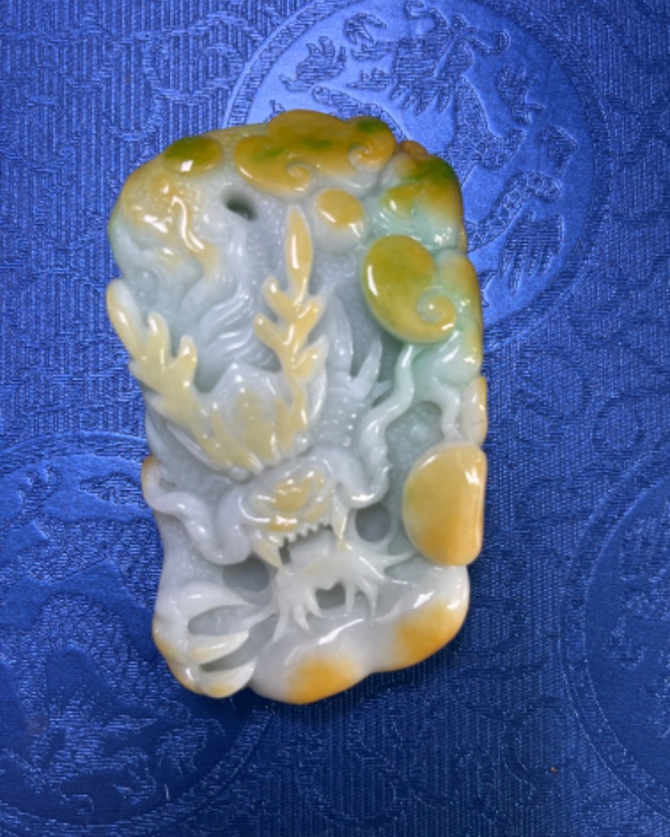 龙行天下