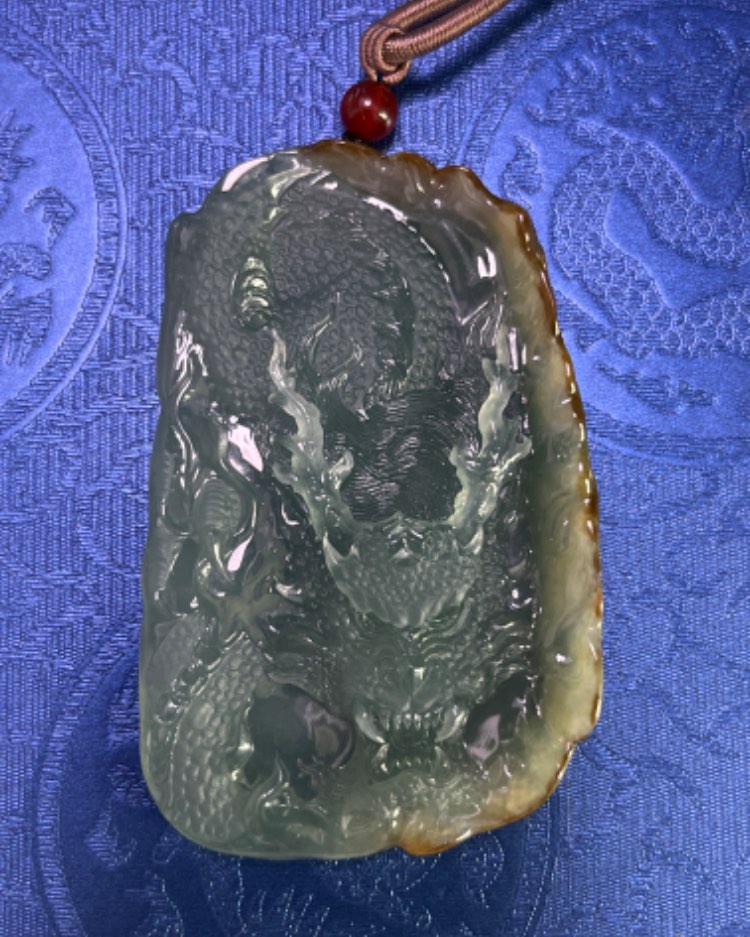 龙行天下