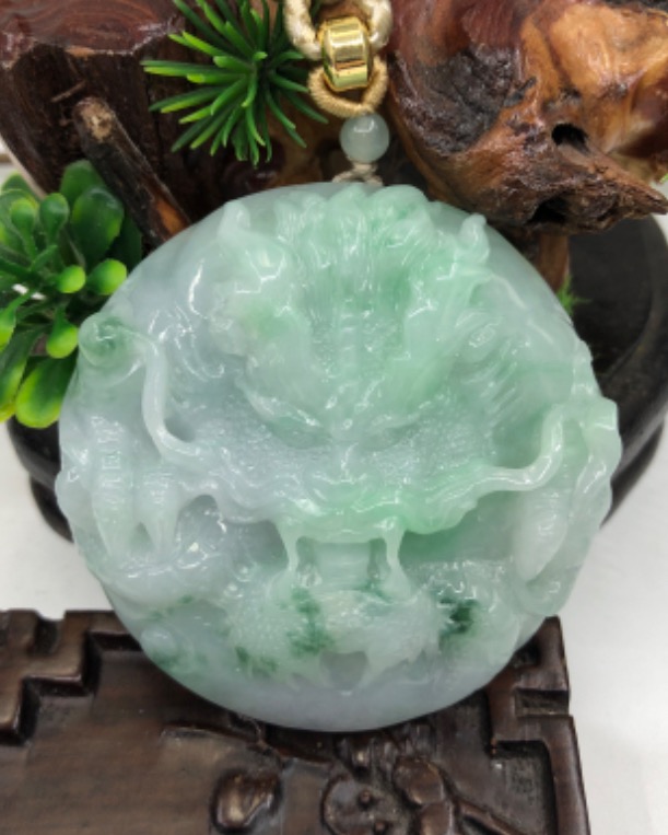 龙行天下