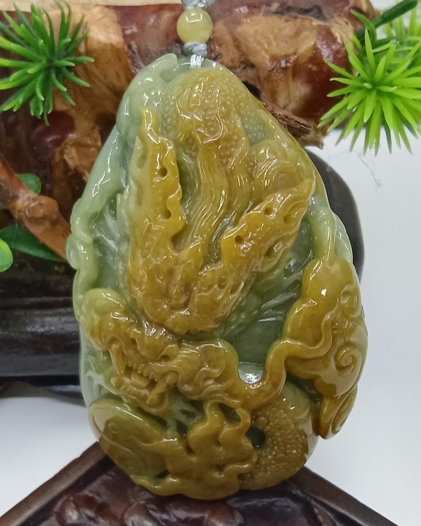 龙行天下