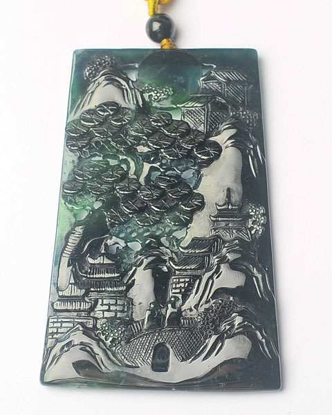 翠绿青山