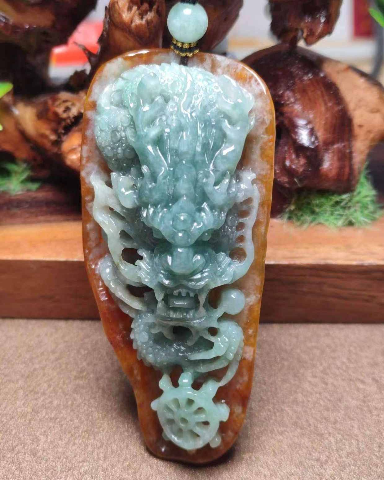 龙行天下