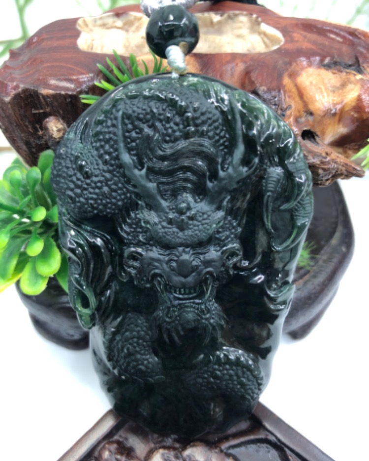 龙行天下