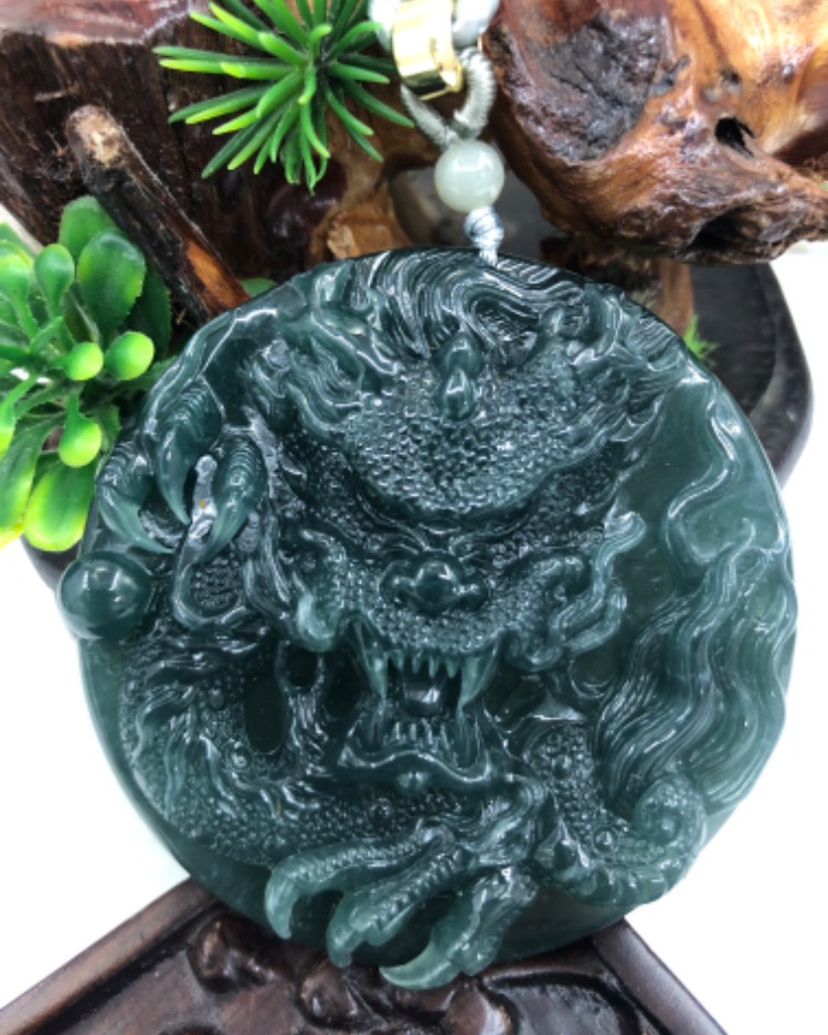 龙行天下