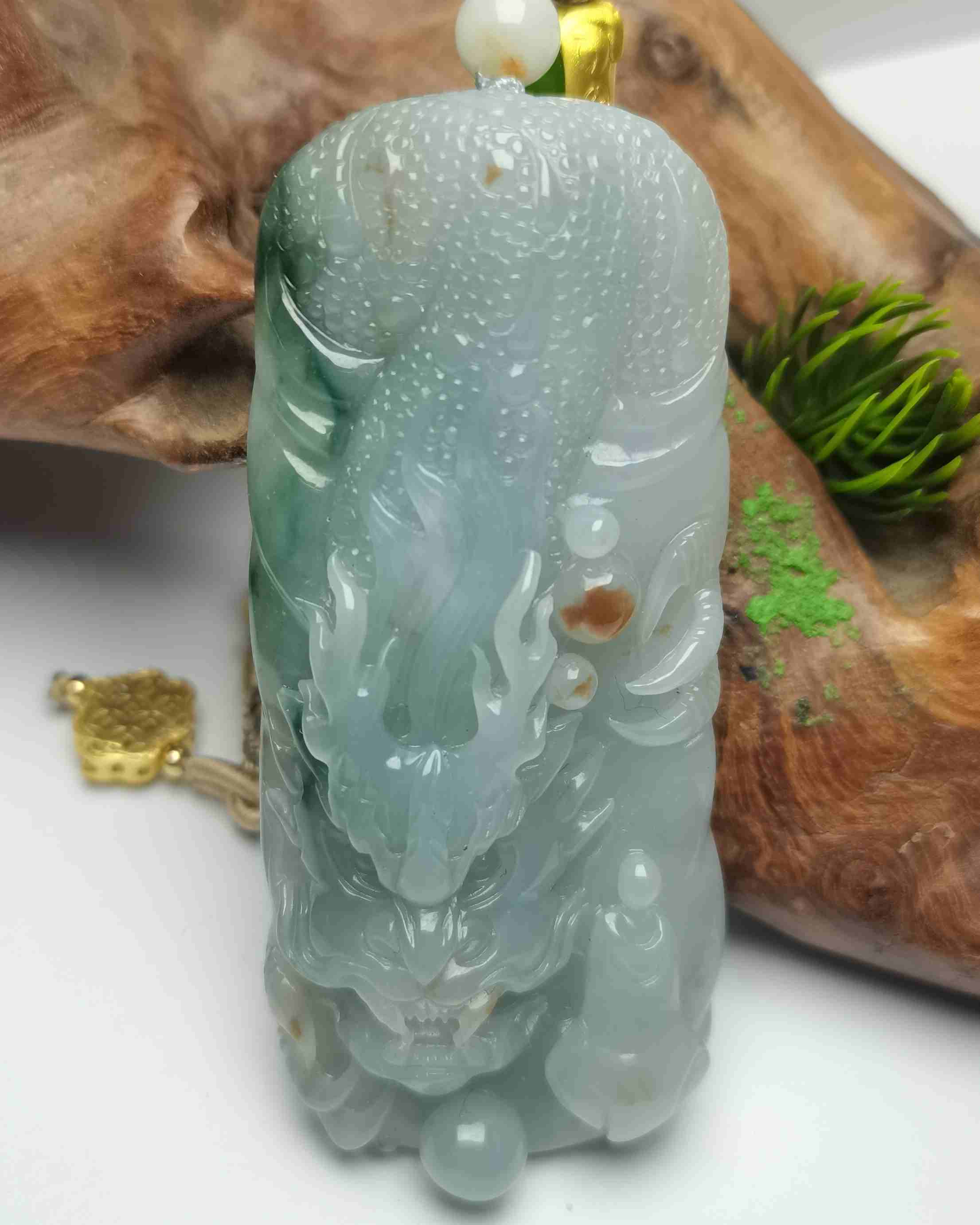 龙行天下