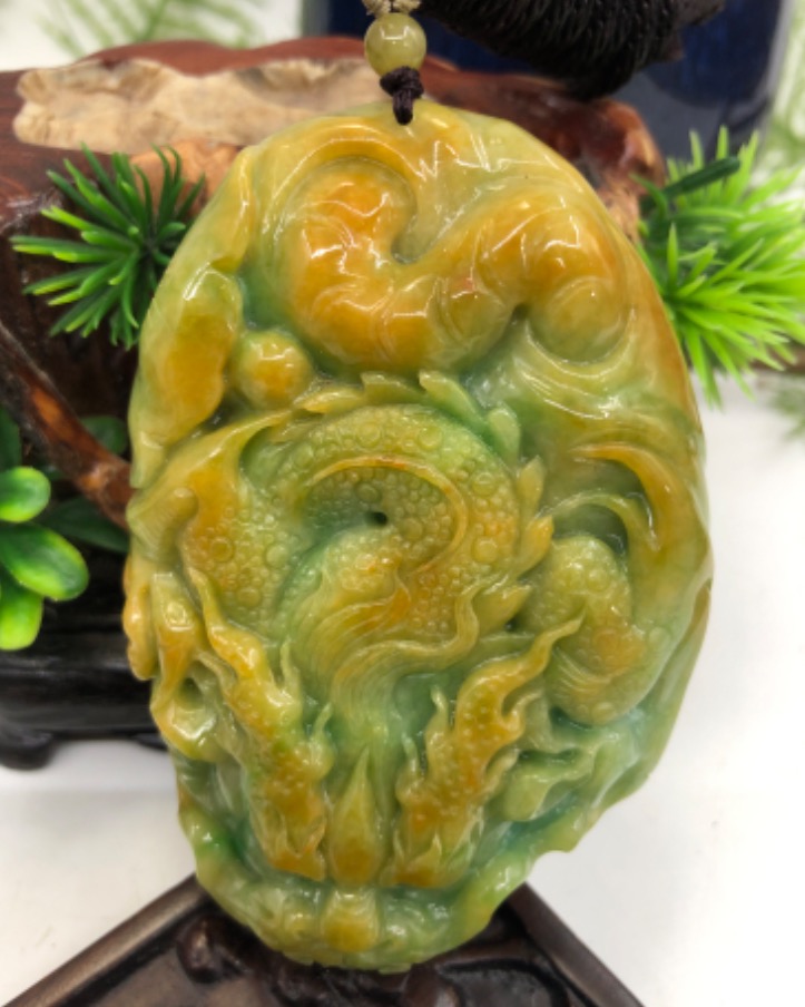 龙行天下