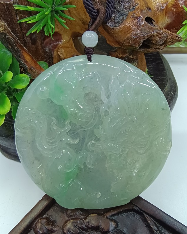 龙行天下