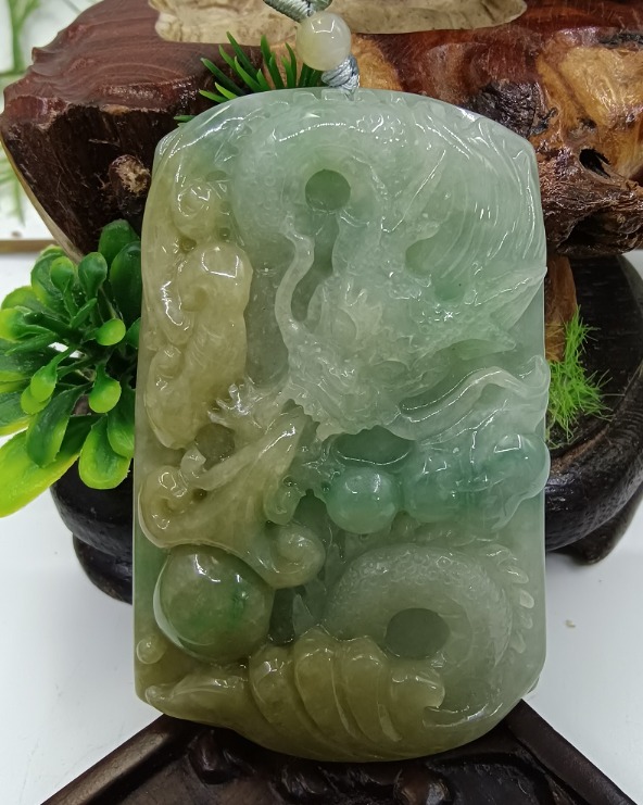 龙行天下