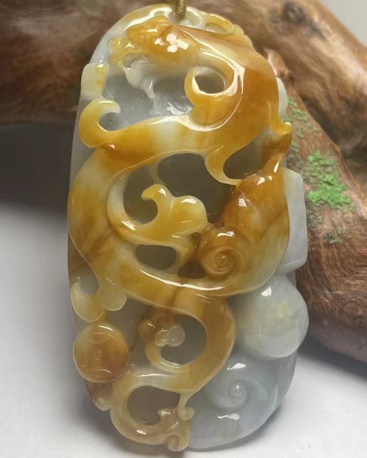 龙行天下