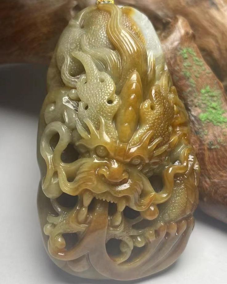 神龙护主