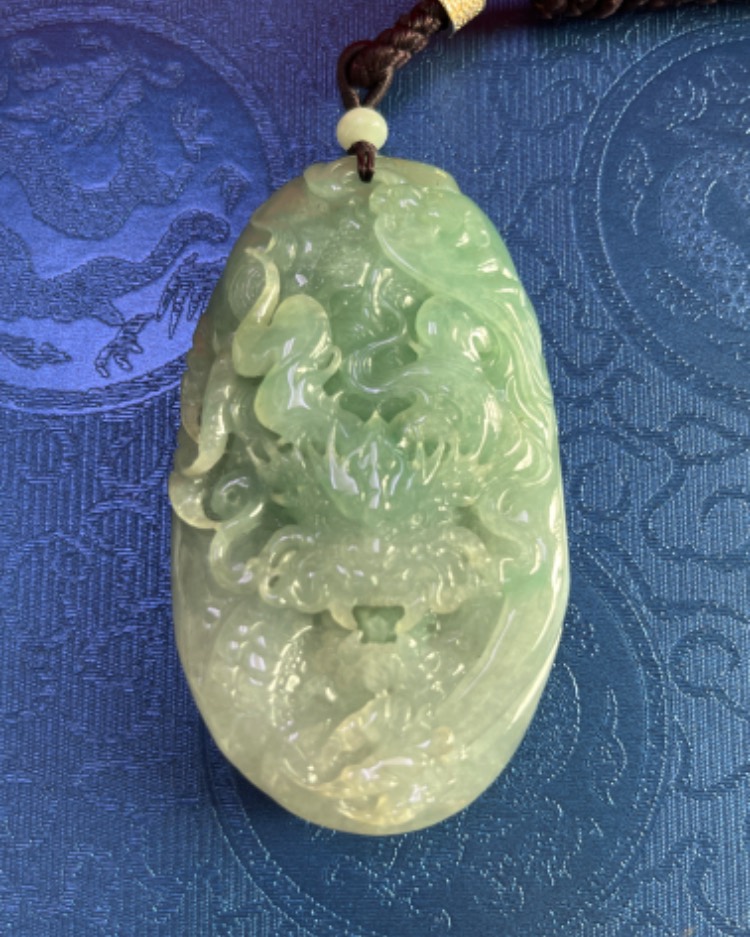 龙行天下