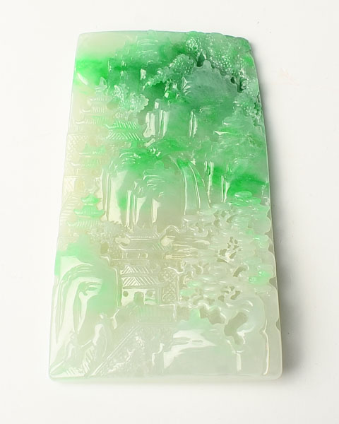 翠绿青山