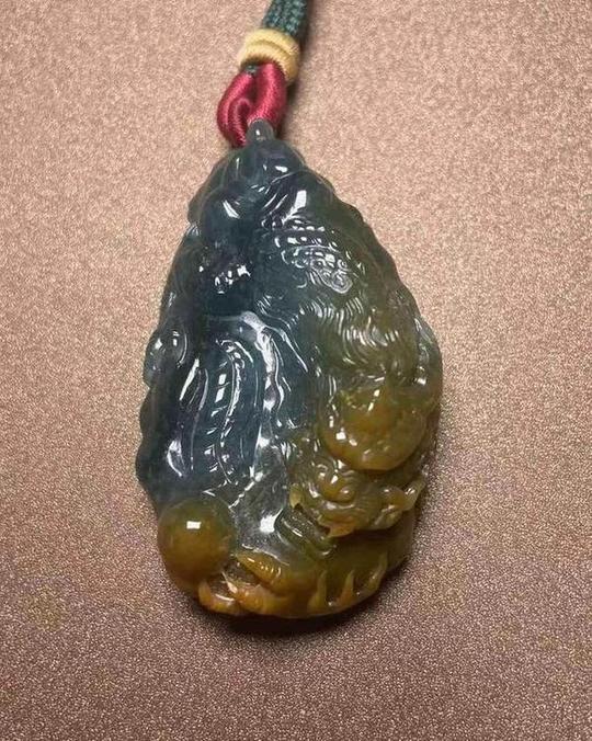 龙行天下