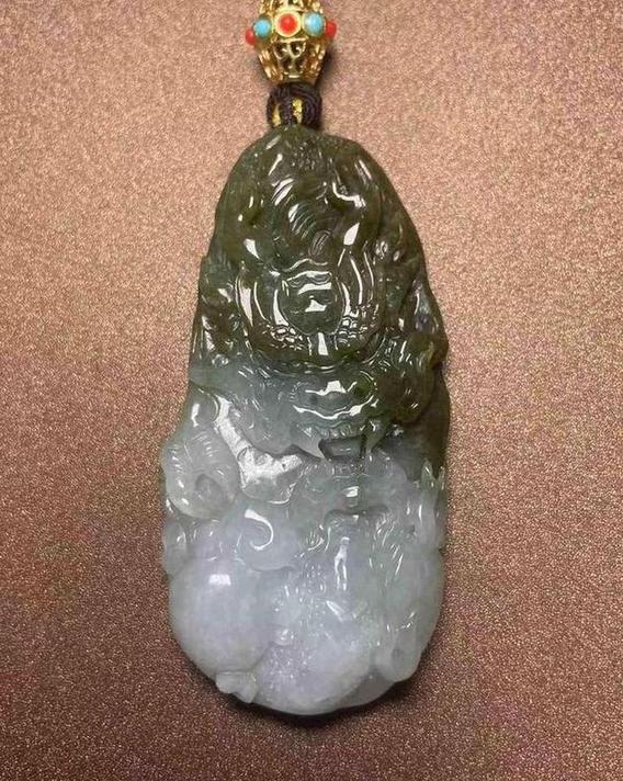 龙行天下