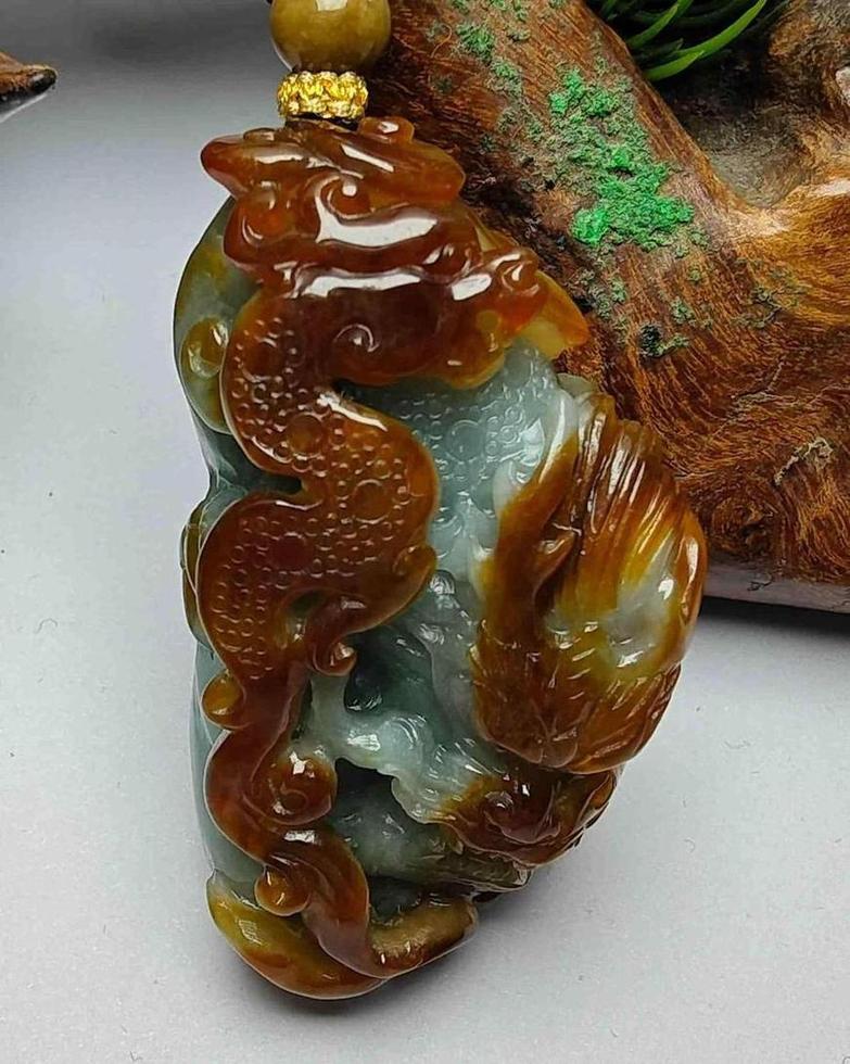 龙行天下