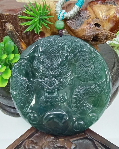 神龙护主