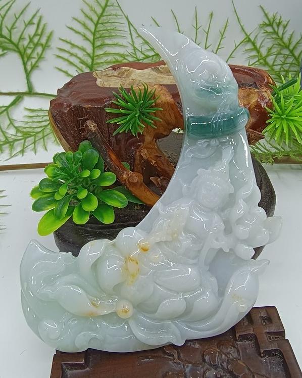 莲花观音  敦煌古玉