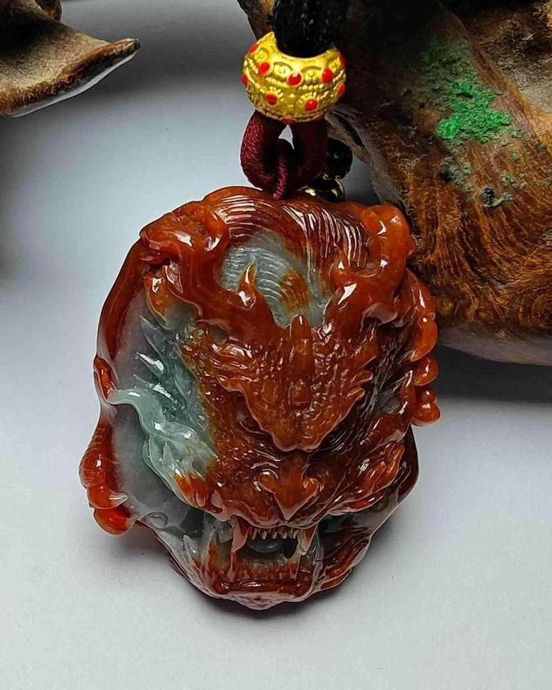 龙行天下