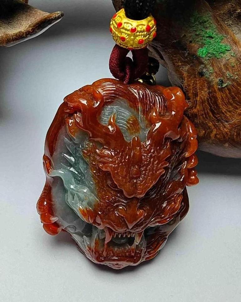 龙行天下