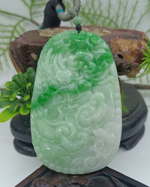 龙行天下