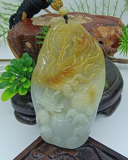 龙行天下