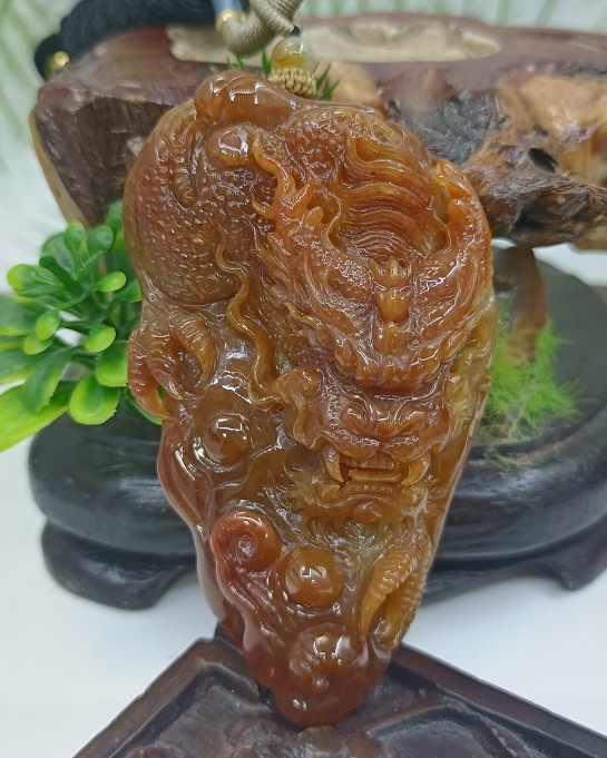 龙行天下