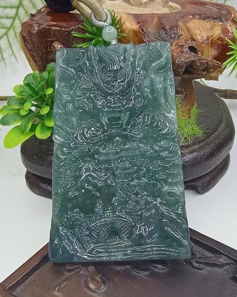 龙行天下