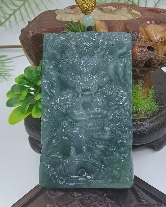 龙行天下