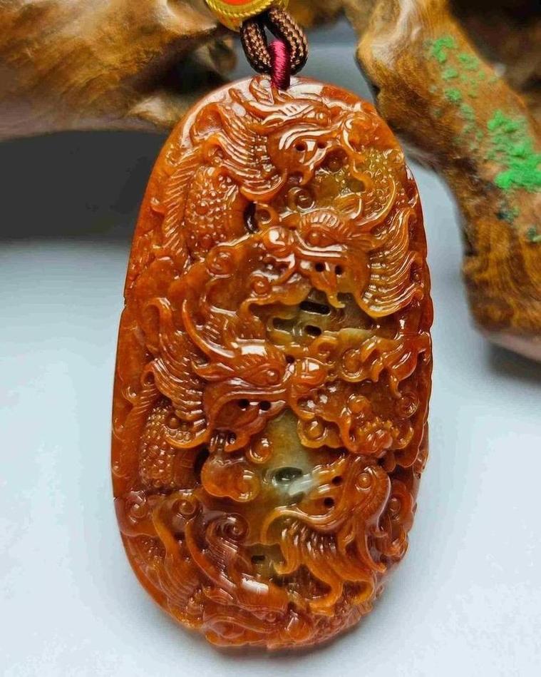 龙行天下