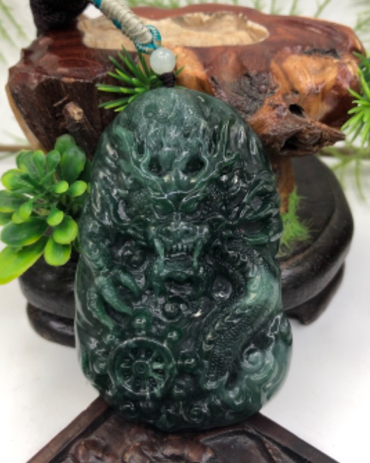 龙行天下