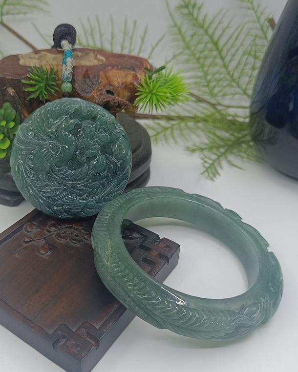 凤穿牡丹 