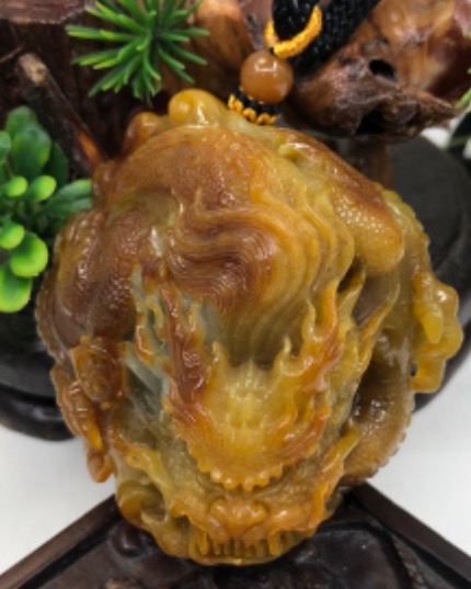 龙行天下