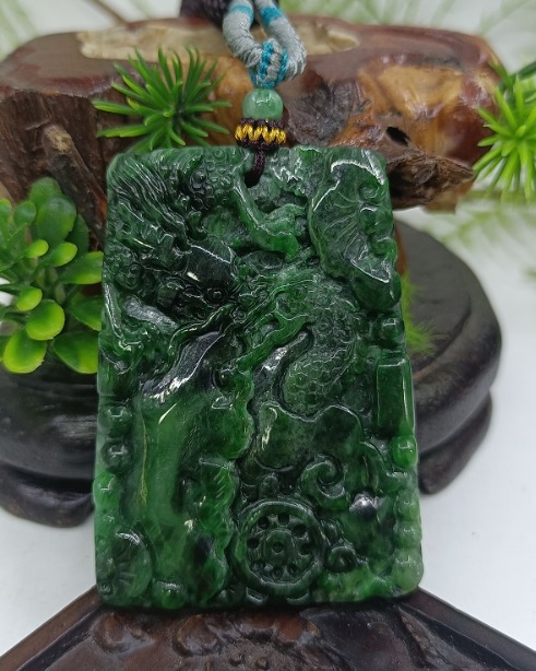 龙行天下