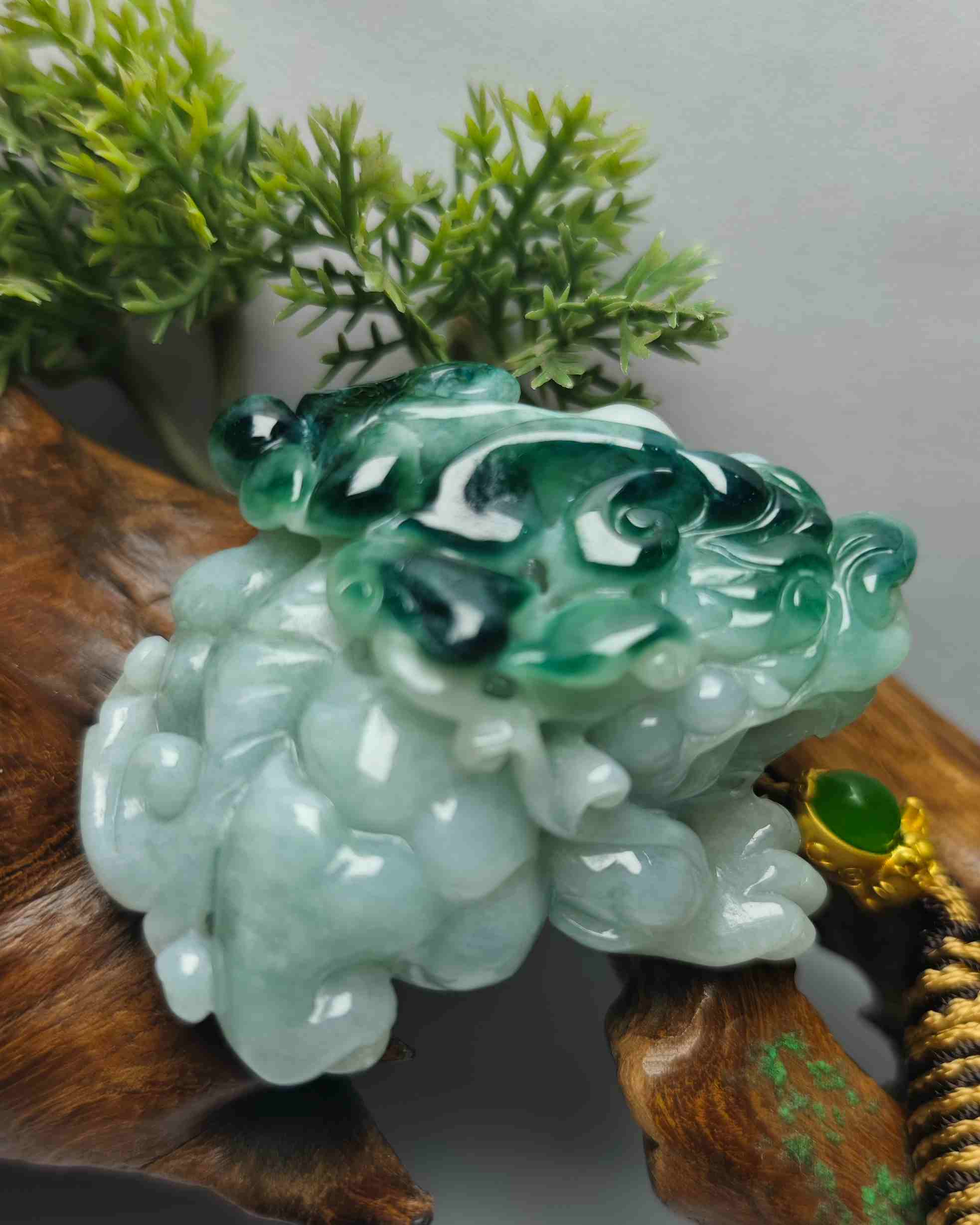 招财纳福