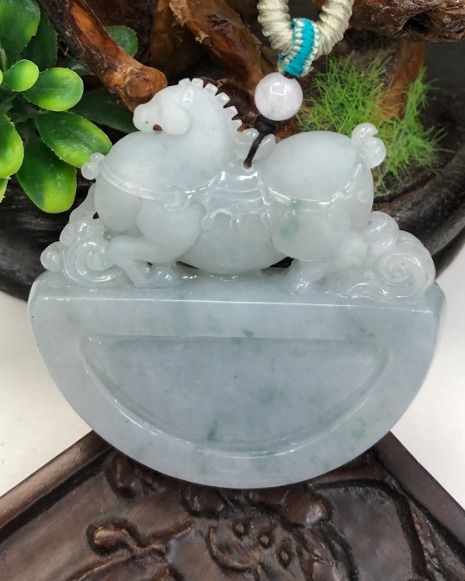 马到功成