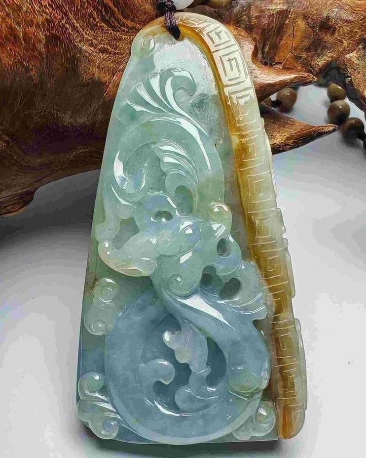 神龙护主