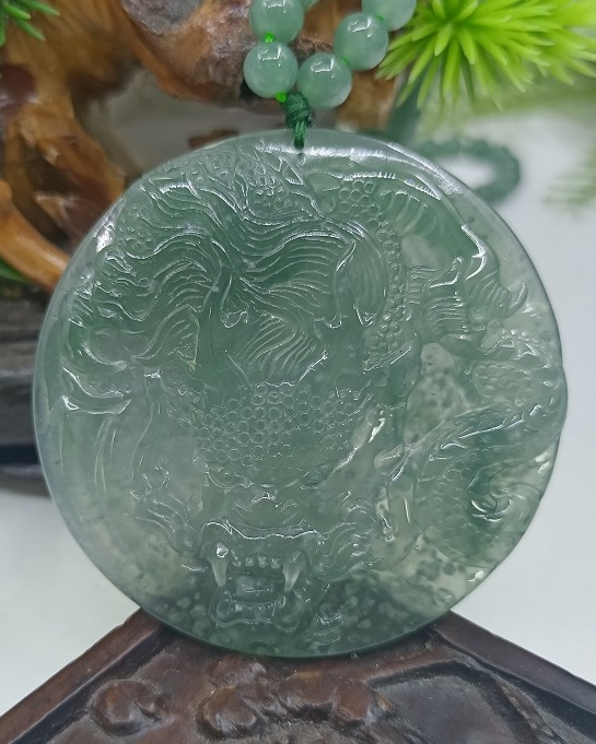 龙行天下