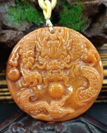 龙行天下