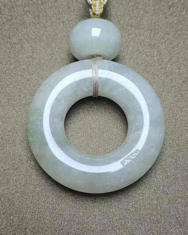 翡翠玉环