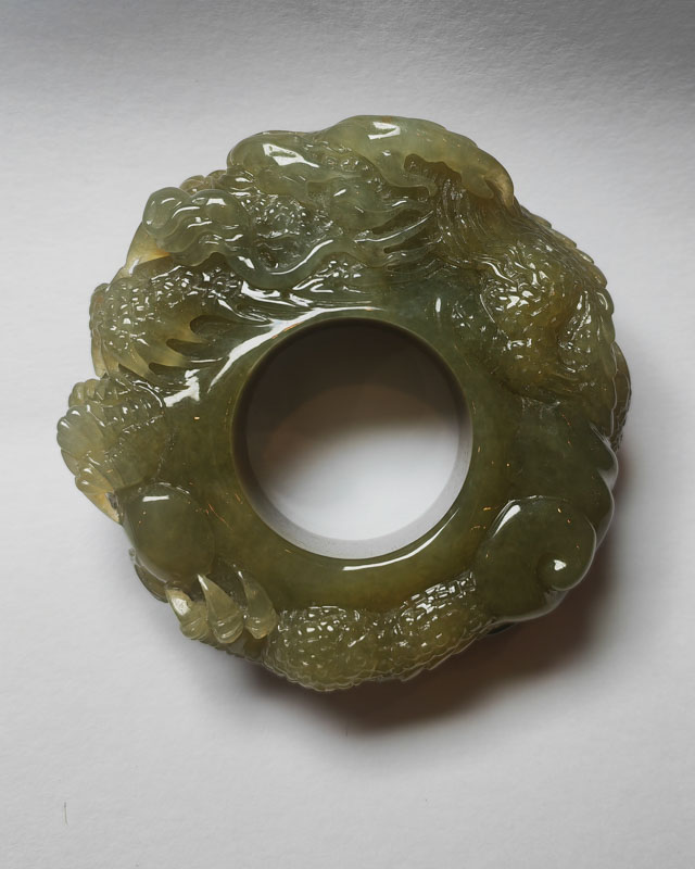 龙行天下