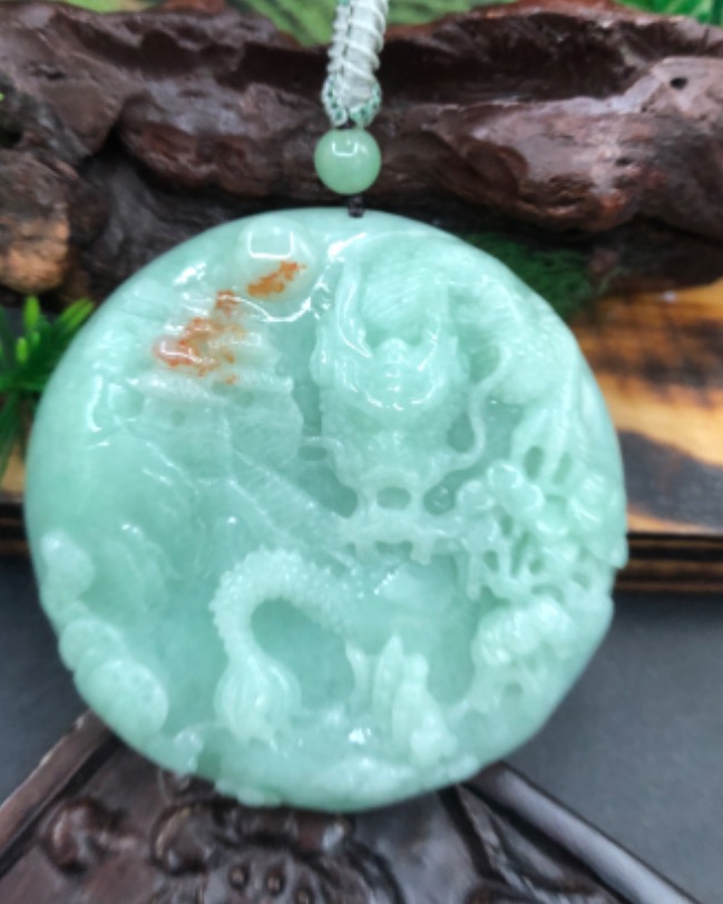 龙行天下