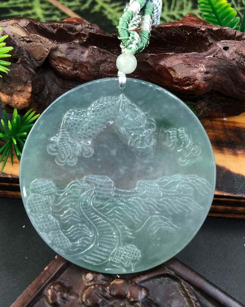 龙行天下