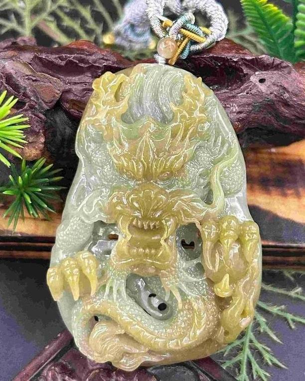 龙行天下